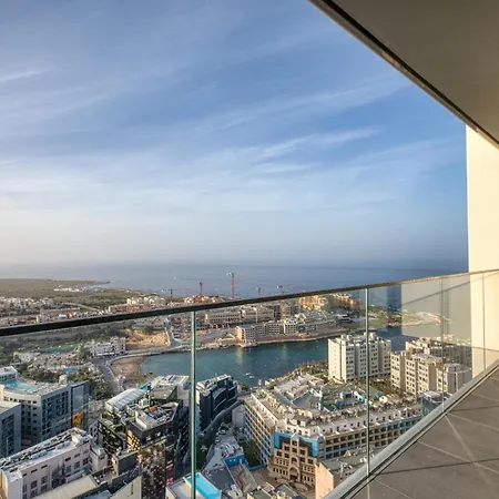 Stunning In The Iconic Mercury Tower Apartment *