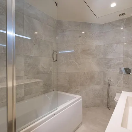 Stunning In The Iconic Mercury Tower Apartment Saint Julian's